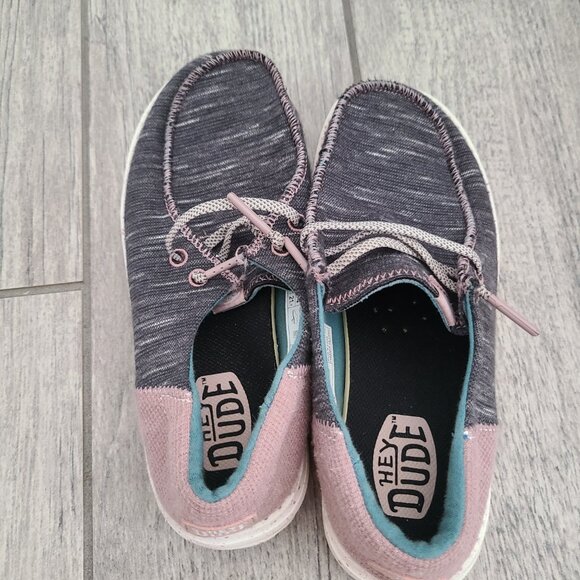 Hey Dude Wendy Girl Youth Jersey Shoes Charcoal & Pink Size Y2 / EU 34 - Picture 6 of 11